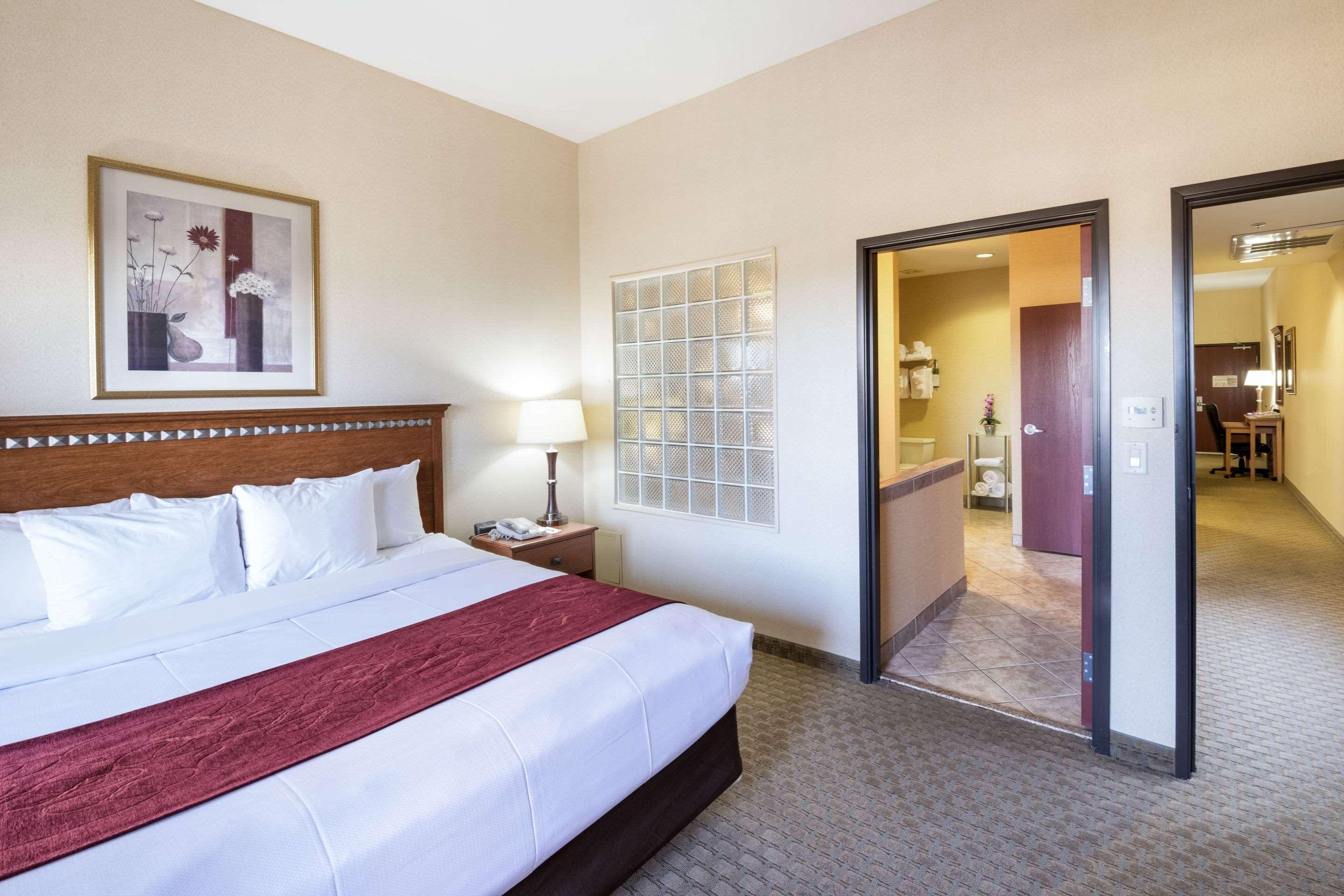 Comfort Suites Goodyear-West Phoenix Exterior foto