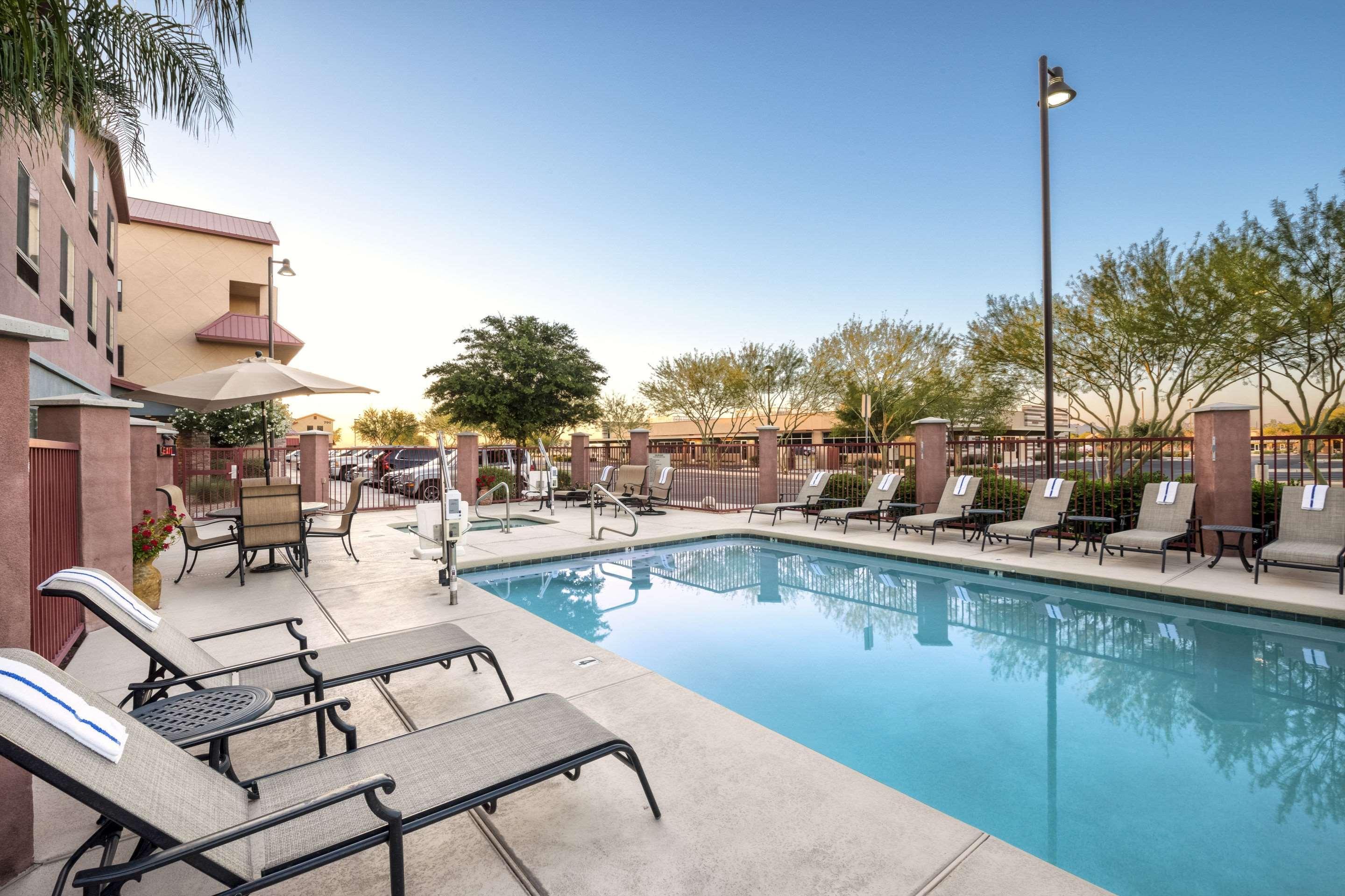 Comfort Suites Goodyear-West Phoenix Exterior foto