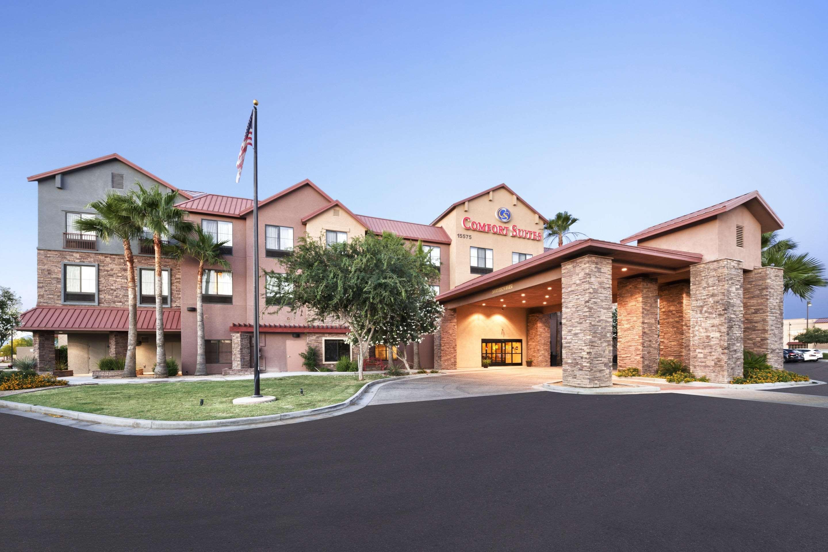 Comfort Suites Goodyear-West Phoenix Exterior foto