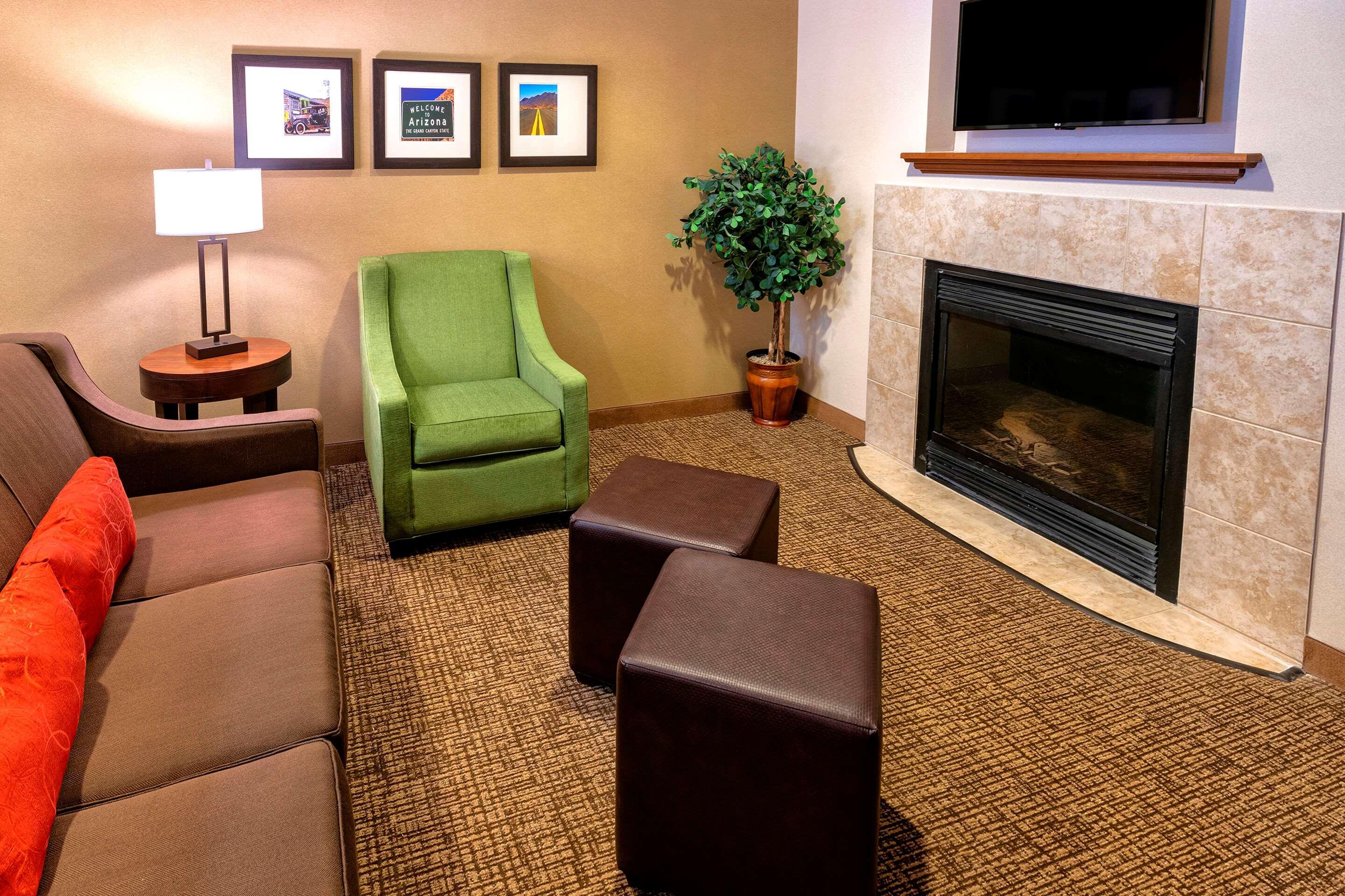 Comfort Suites Goodyear-West Phoenix Exterior foto